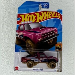 New Hot Wheels '87 DODGE D100